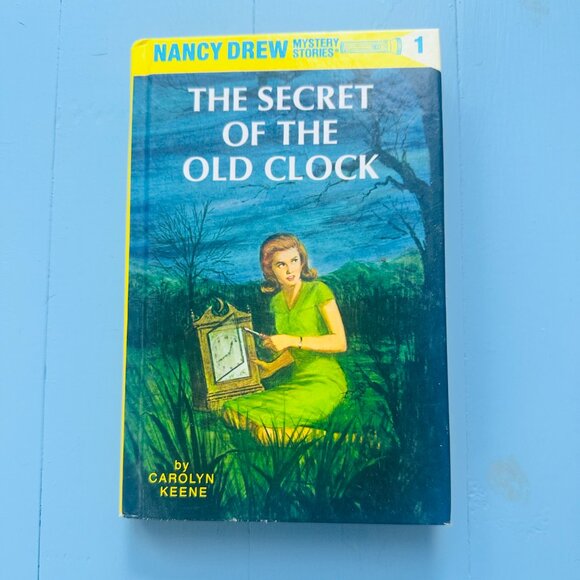 Vintage 80s Nancy Drew Book, "The Secret of the Old Clock" Nancy Drew #1 Mystery - Picture 1 of 5